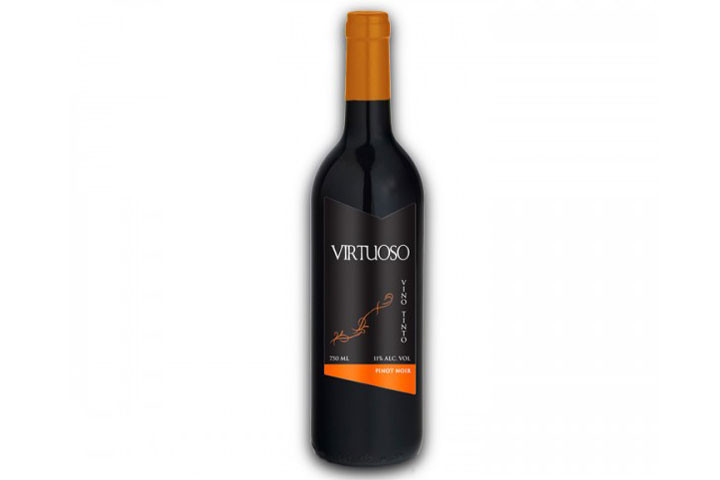 12 flasker Virtuoso rødvine, hvor du får 12 flasker Pinot Noir3 