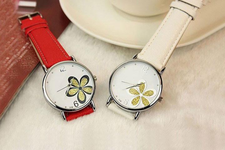 Mageløst Dusky Flower Romatco ur med fin blomst og i flere varianter2 