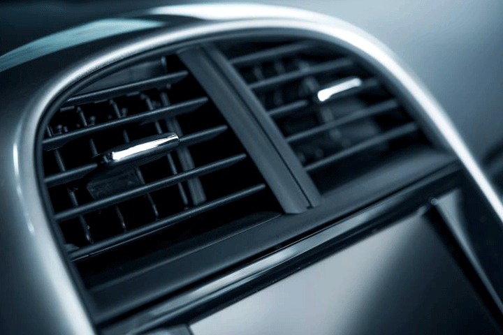 KBH: Få aircondition service hos CHM Auto og hold din bil kølig i sommervarmen!2 