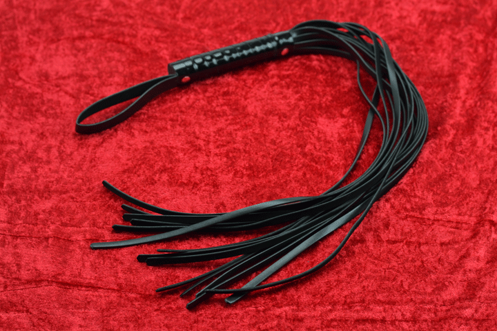 BDSM Pisk i sort PU læder3 