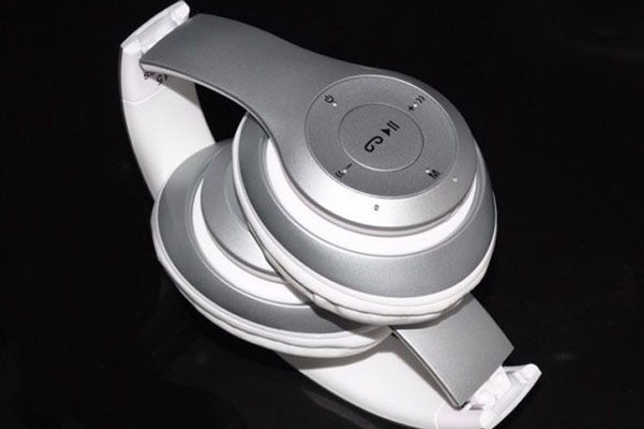 Lækre bluetooth hovedtelefoner i stilfuldt design, fås i 4 farver4 