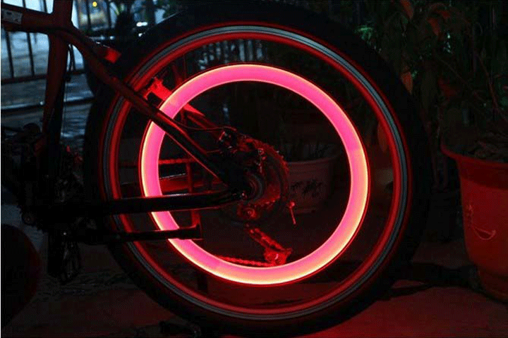 Opnå optimal synlighed i trafikken med disse smarte LED-lys til cyklen7 