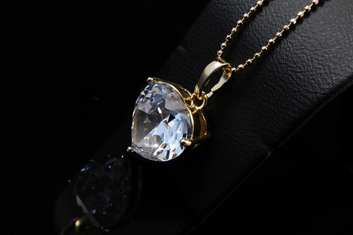 Få den stilrene Diamond Princess halskæde med smukt hjertevedhæng 3 