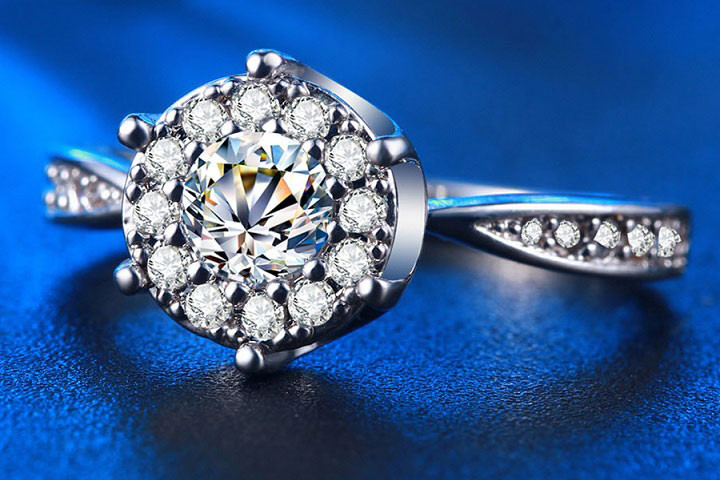 Swarovski ring i glamourøst design 2 