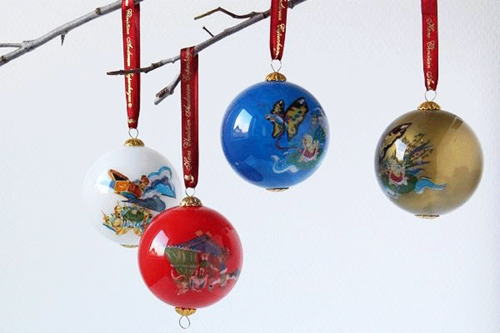Pynt dit juletræ med de fineste glasjulekugler fra H.C. Andersen Copenhagen4 