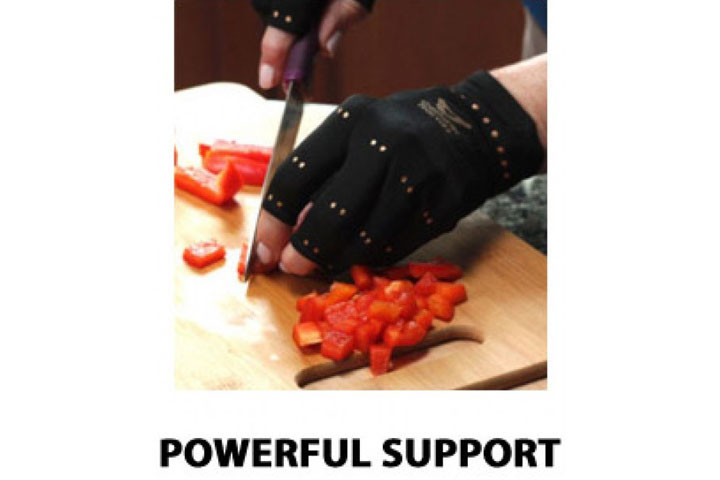 Kobber handsker mod gigt, der med kompression og kobberstykker afhjælper gigtsmerter 4 