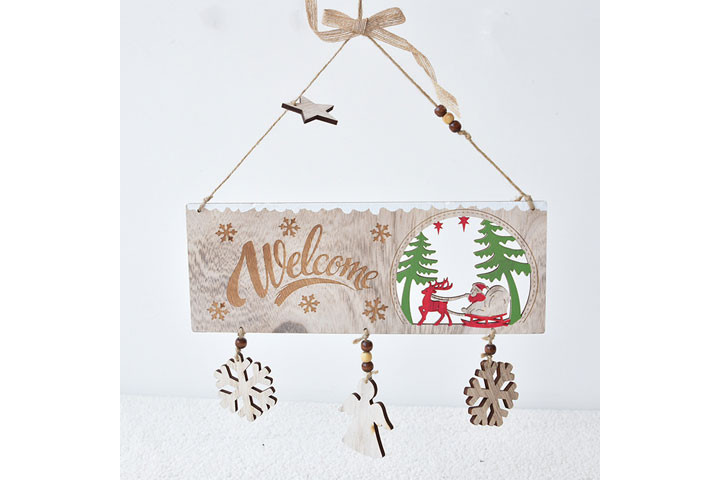 Hyggeligt juleskilt der kan hænges på døren når gæsterne ankommer2 