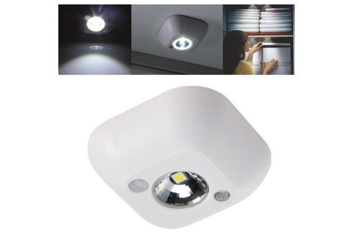 3 stk. LED sensor lamper, der eksempelvis kan hænges op ved trapper eller i klædeskabe1 