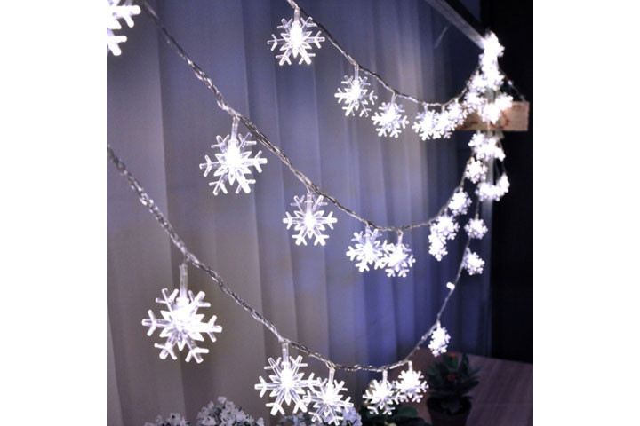 Lyskæde med snefnug til den gode julestemning derhjemme1 