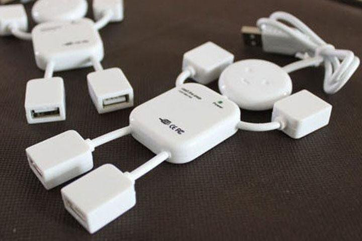 Forbind flere enheder på samme tid, med den søde og sjove USB hub der er designet som en sprællemand1 