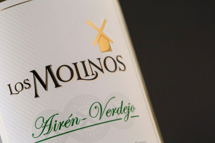 12 flasker Los Molinos hvidvin - en ung vin med meget god struktur 2 