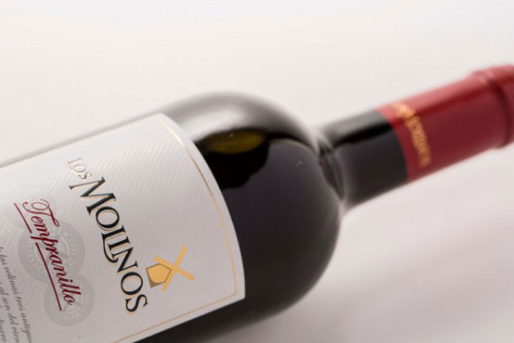 12 flasker Los Molinos Tempranillo rødvin fra Valdepeñas regionen i Spanien 1 