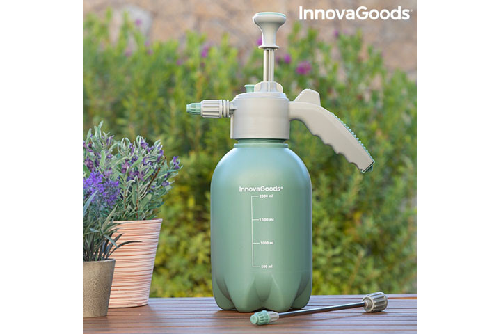 Trykflasken kan bruges til vanding, mod insekter eller til at desinficere2 