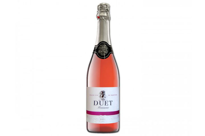 12 flasker DUET sparkling rosé med en smag af eksotiske frugter 2 