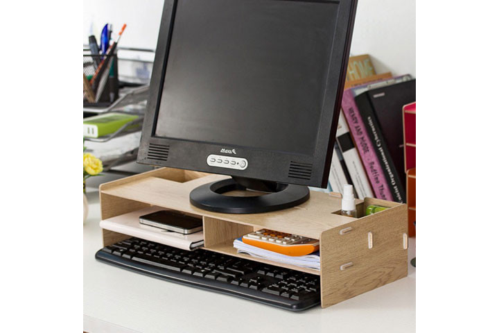 Skrivebords organizer i sort eller træfarvet 1 