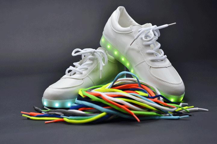 Fede sneakers med LED-lys - årets trend fra USA5 