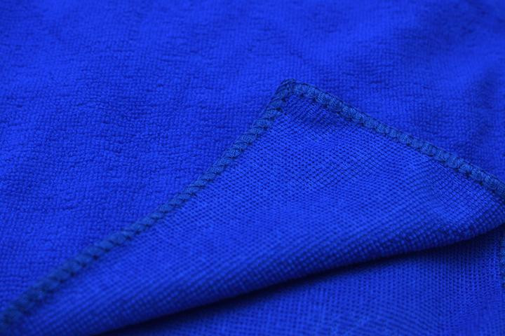 Lækre og lette mikrofiber-håndklæder, der tørrer dobbelt så hurtigt som almindelige håndklæder!6 
