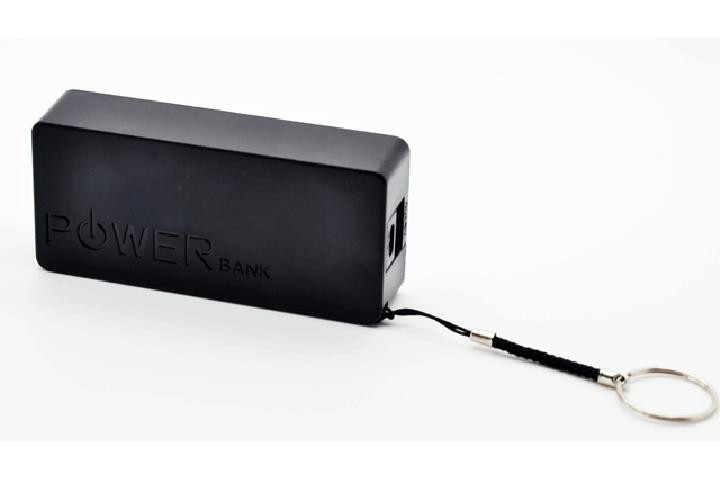 Få ekstra batteritid med en powerbank på 5.600 mAh5 