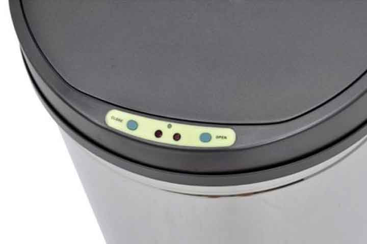 Affaldsspand med sensor for bedre hygiejne 2 