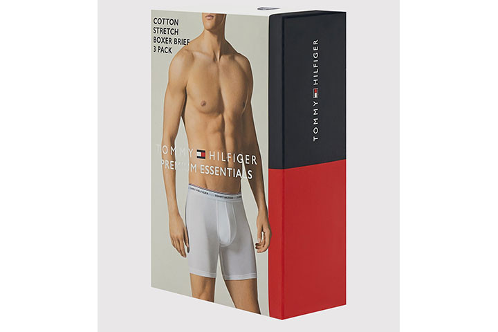 Gå ikke glip af chancen for at få komfortabelt og stilfuldt undertøj med Tommy Hilfiger Men Boxer 3 Pack i sort!5 