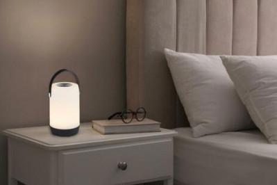 2 stk. GRUNDIG Touch-Lamper med Bærehåndtag
